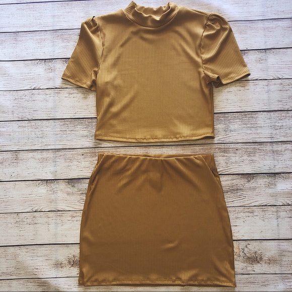 Mustard Crop Top Mini Skirt Two Piece Set - Picture 4 of 8